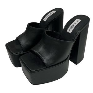 Steve Madden Trixie Black Leather Heel